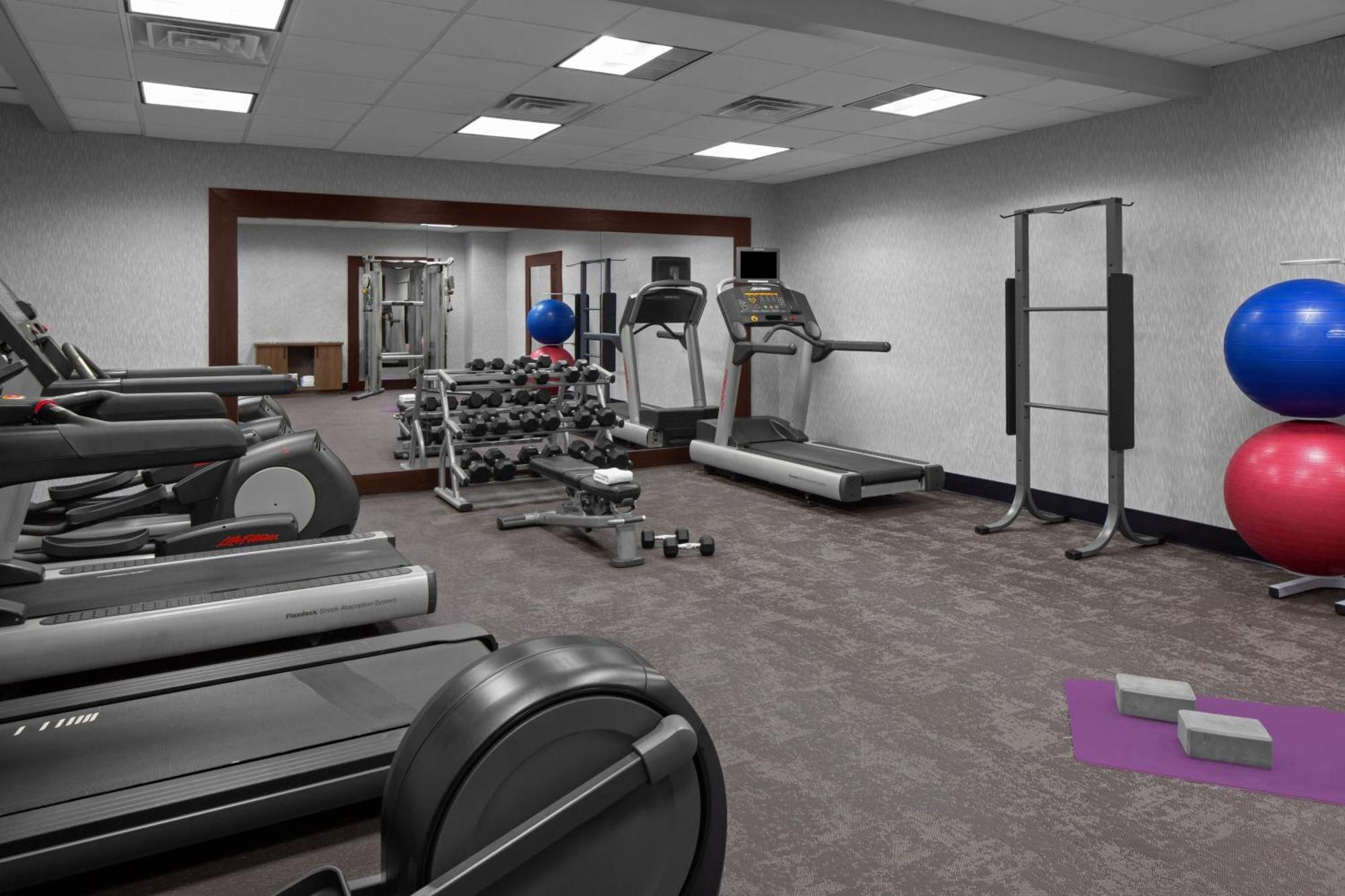 Residence Inn White Plains Westchester County Екстериор снимка